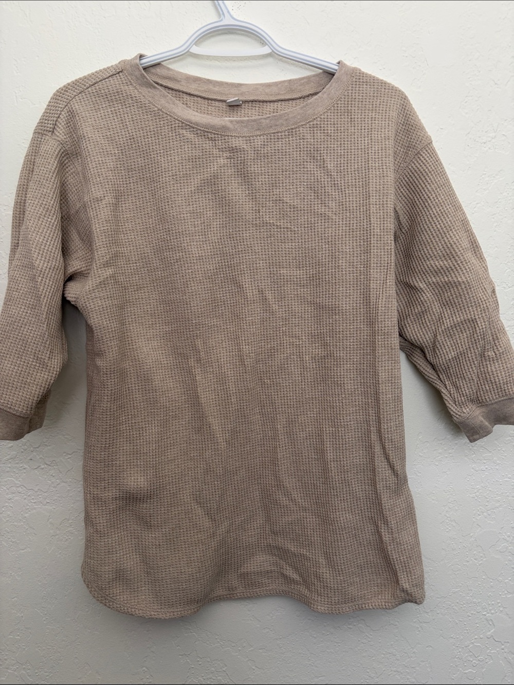 Uniqlo Waffle Knit 3/4 sleeve shirt
